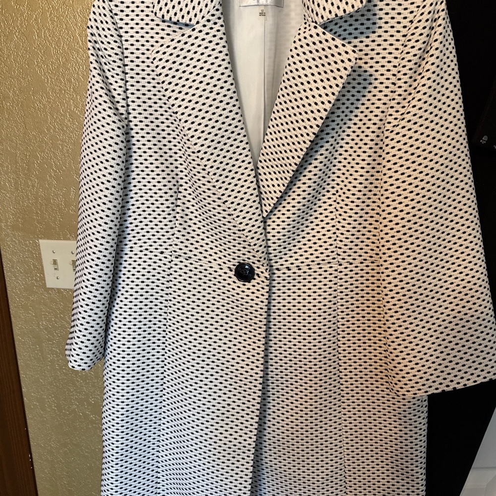 Le Suit Black and White Patterned set